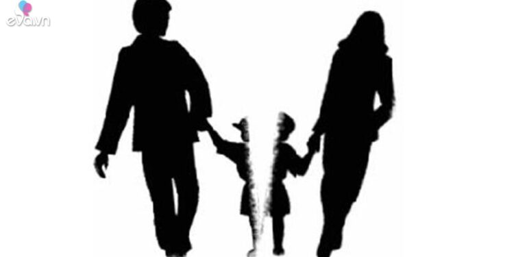 Mình có gia đình đầy đủ nhưng không được hạnh phúc